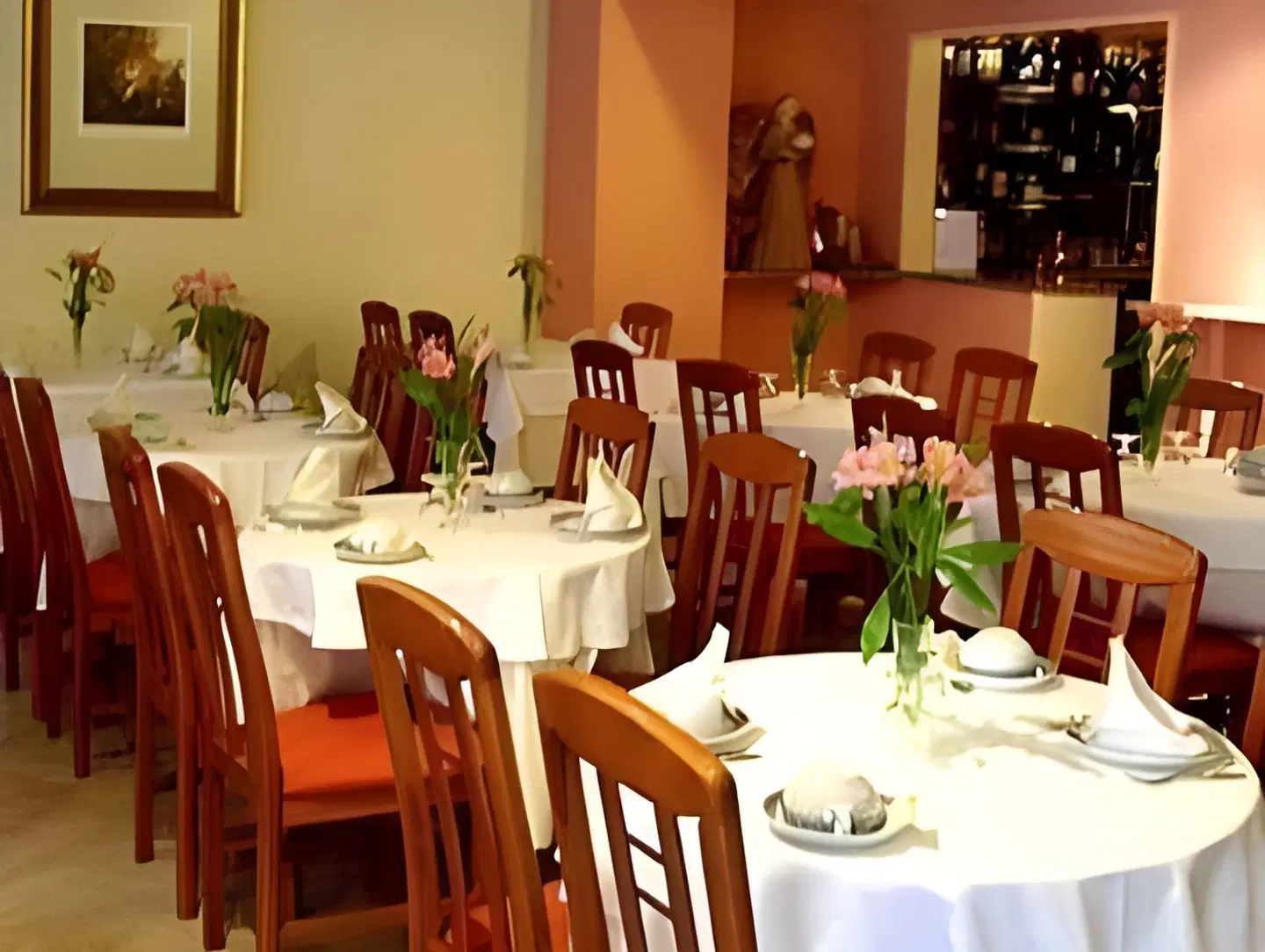 Dom Vilas Restaurant
