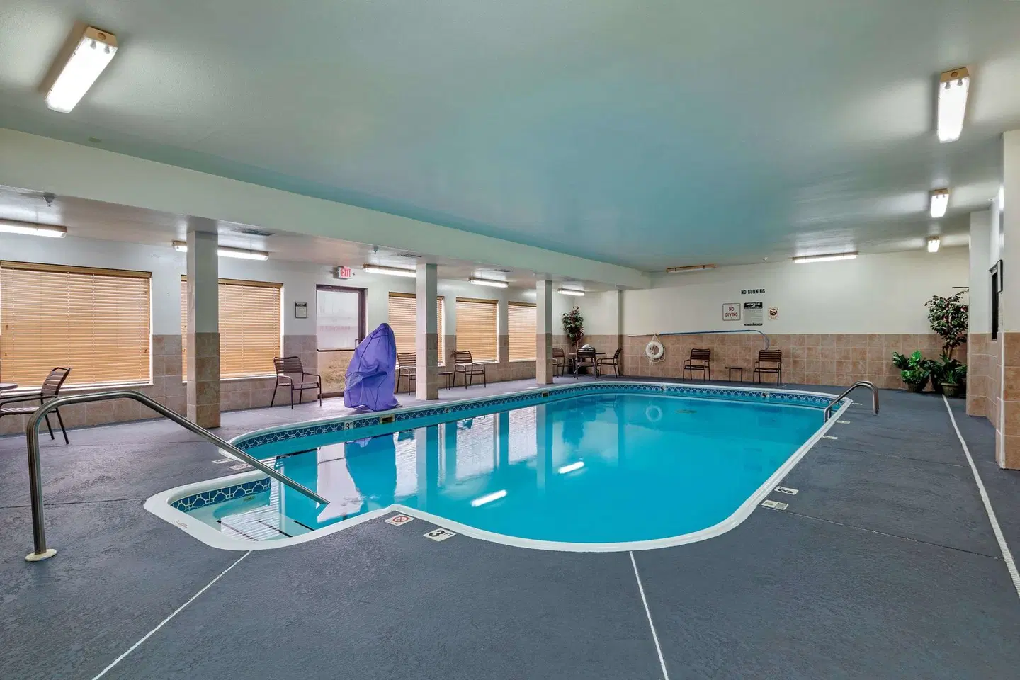 Best Western Clearlake Plaza Hallenbad