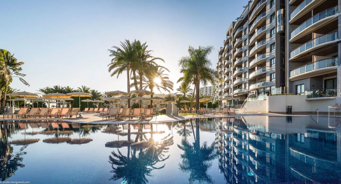 Radisson Blu Resort Gran Canaria OUTDOOR_POOL