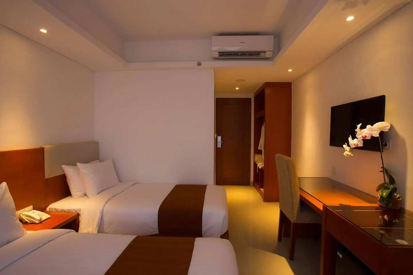 The Sun Hotel And Spa ROOM_EXAMPLE