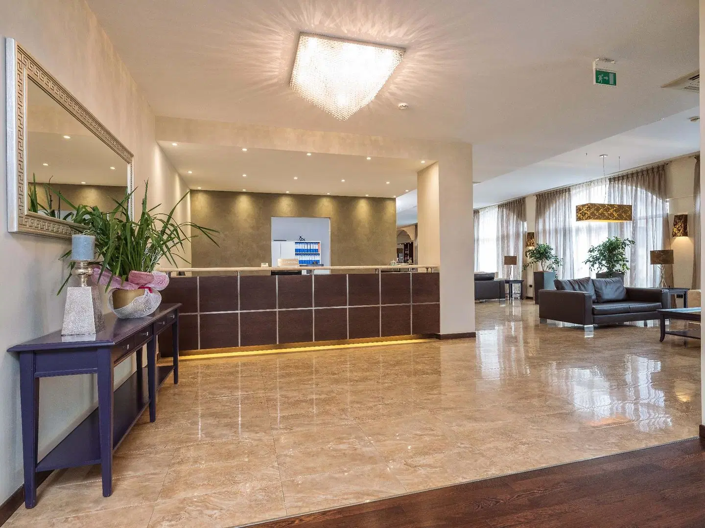 For You LOUNGE_LOBBY