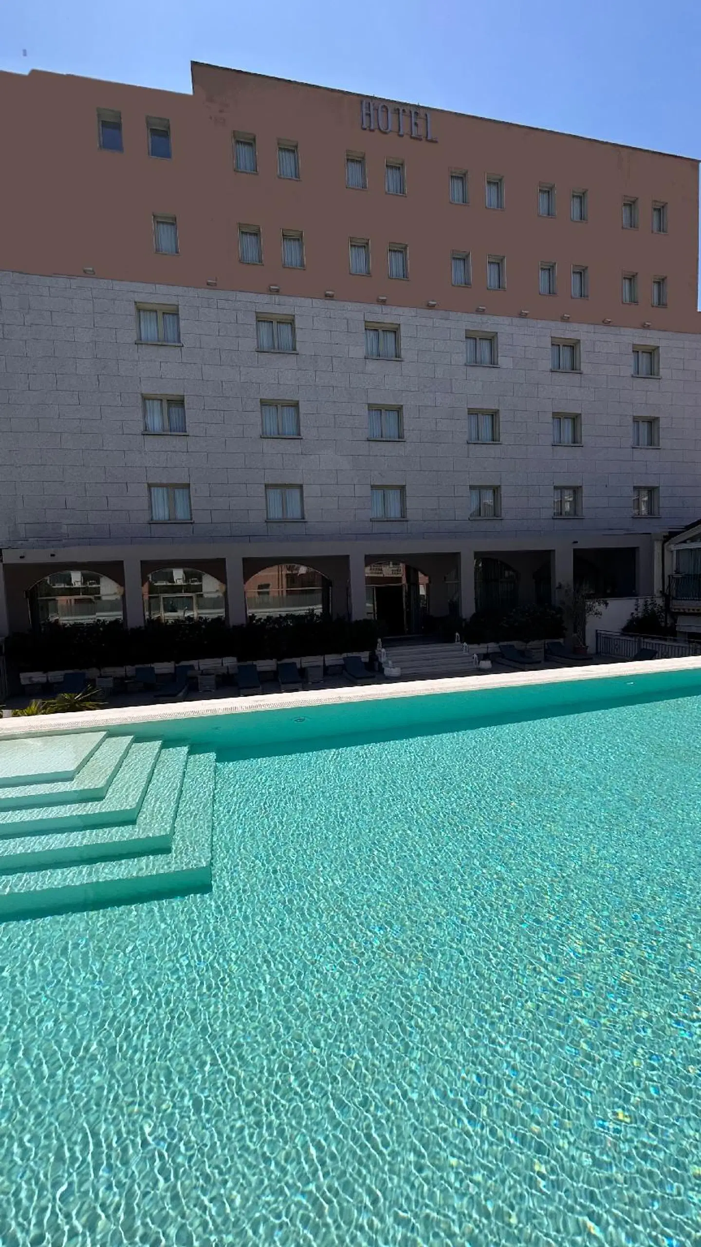 For You OUTDOOR_POOL