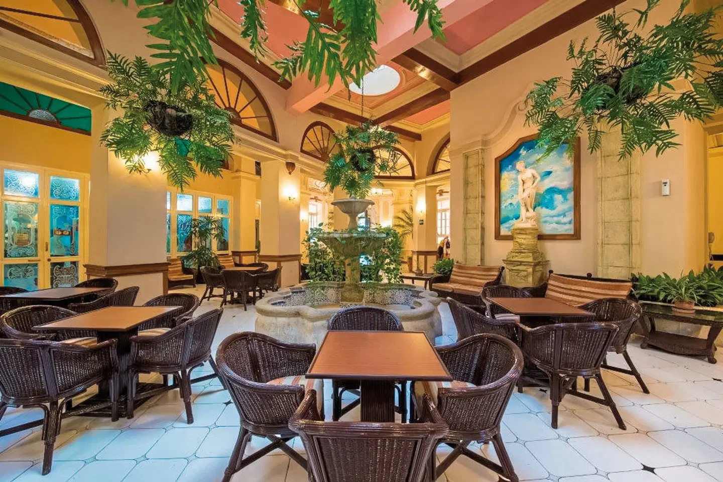 Plaza LOUNGE_LOBBY