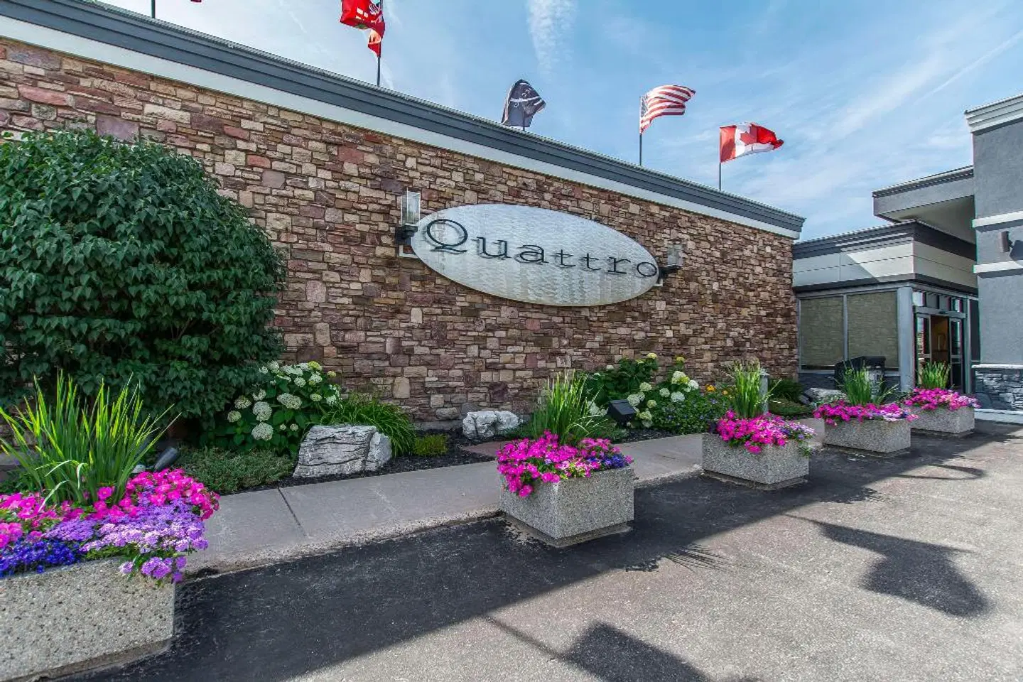 Quattro Hotel & Conf. Centre, Ascend Hotel Collection EXTERIOR