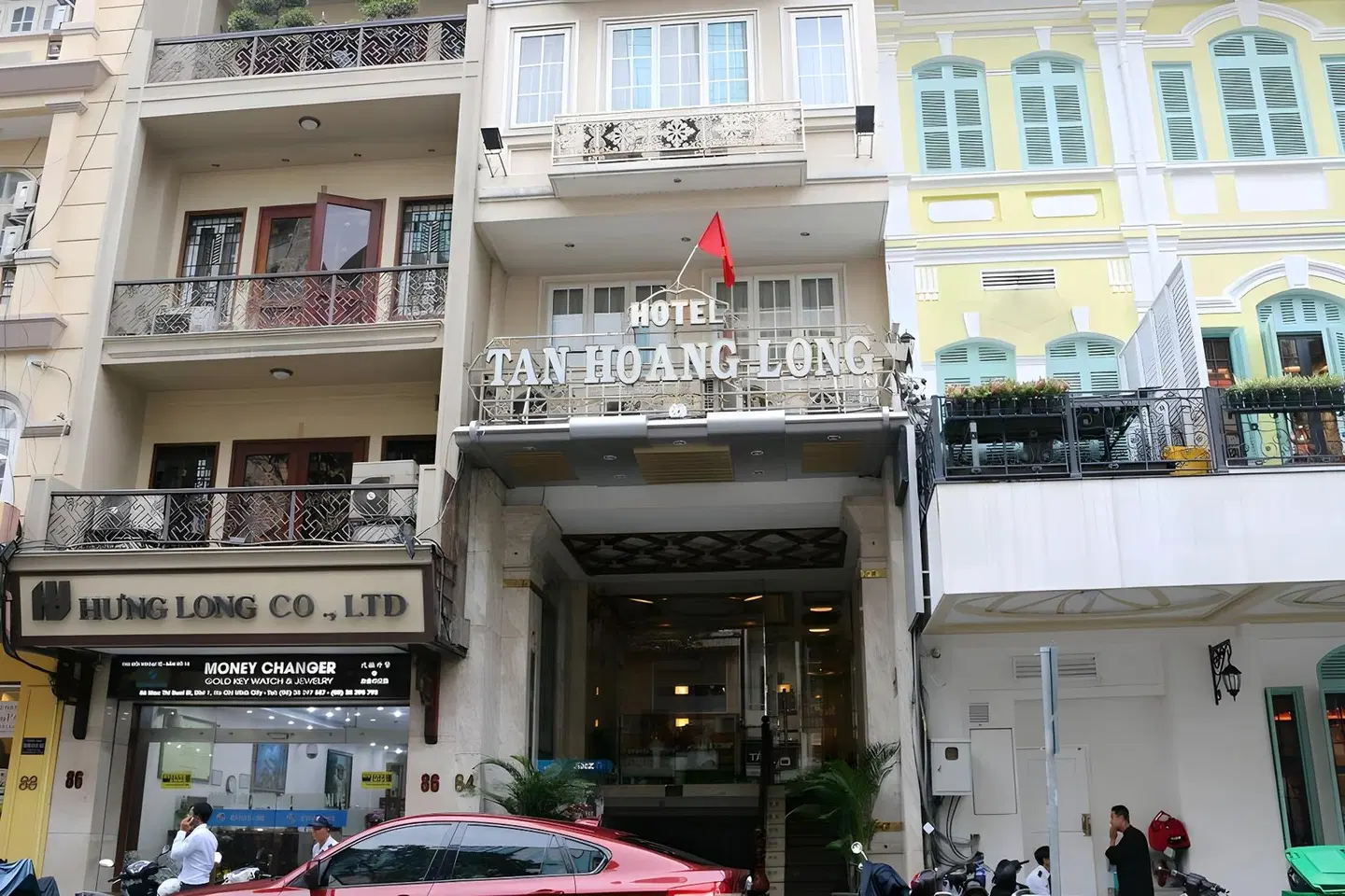 Tan Hoang Long Hotel EXTERIOR