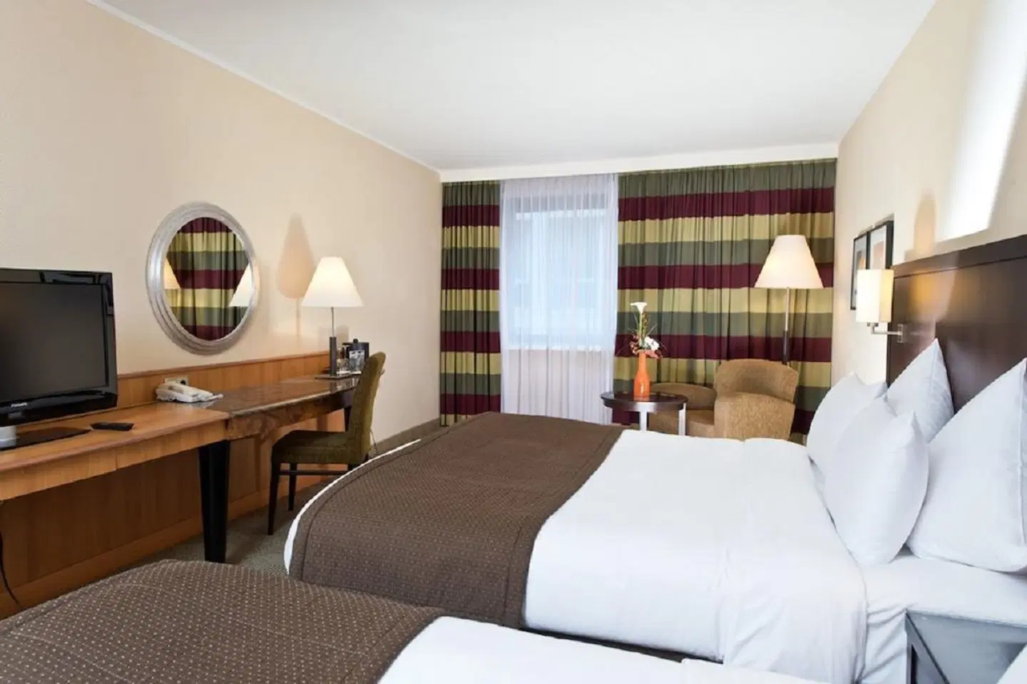 Wyndham Grand Salzburg Conference Centre ROOM_EXAMPLE