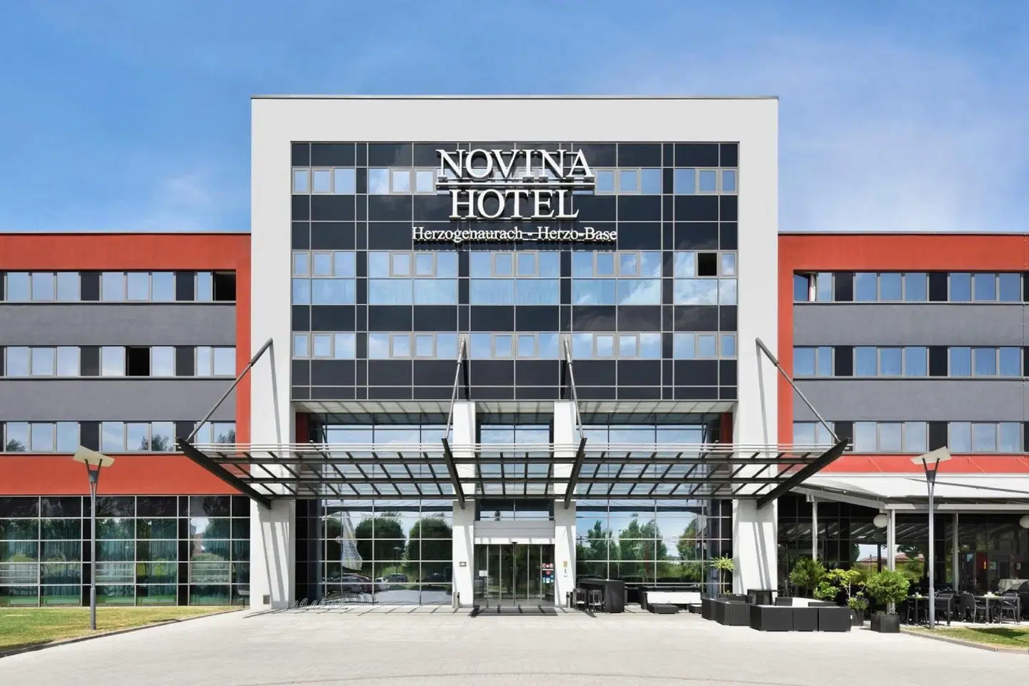 Ramada Herzogenaurach Herzo-Base EXTERIOR