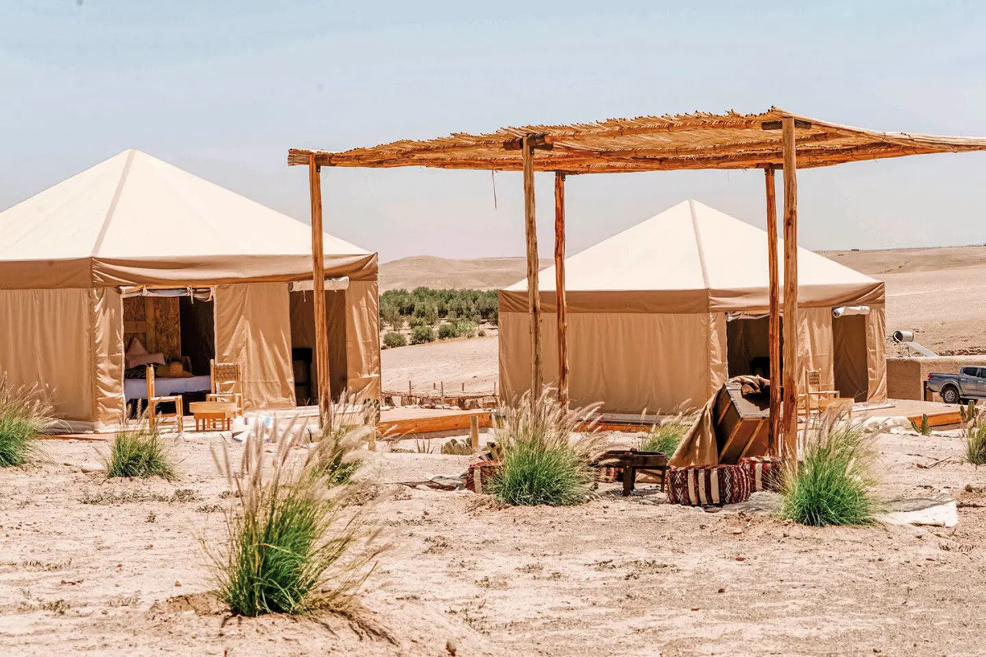 Inara Camp Strand