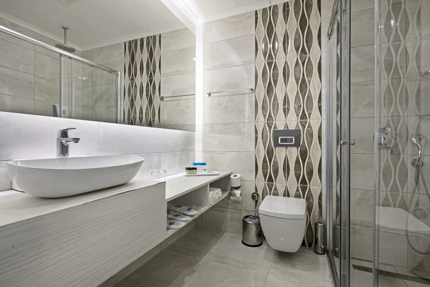 Dosinia Luxury Resort Badezimmer