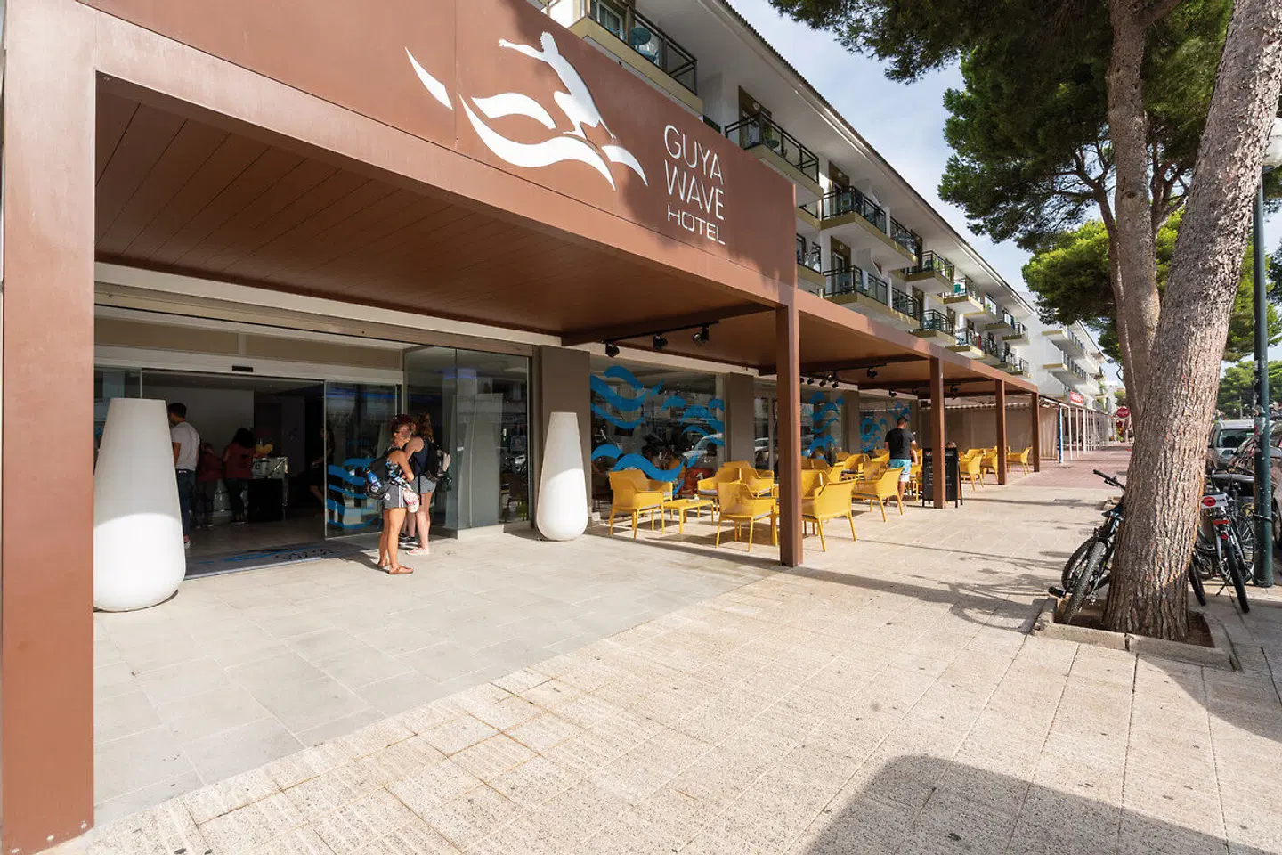 Guya Wave EXTERIOR