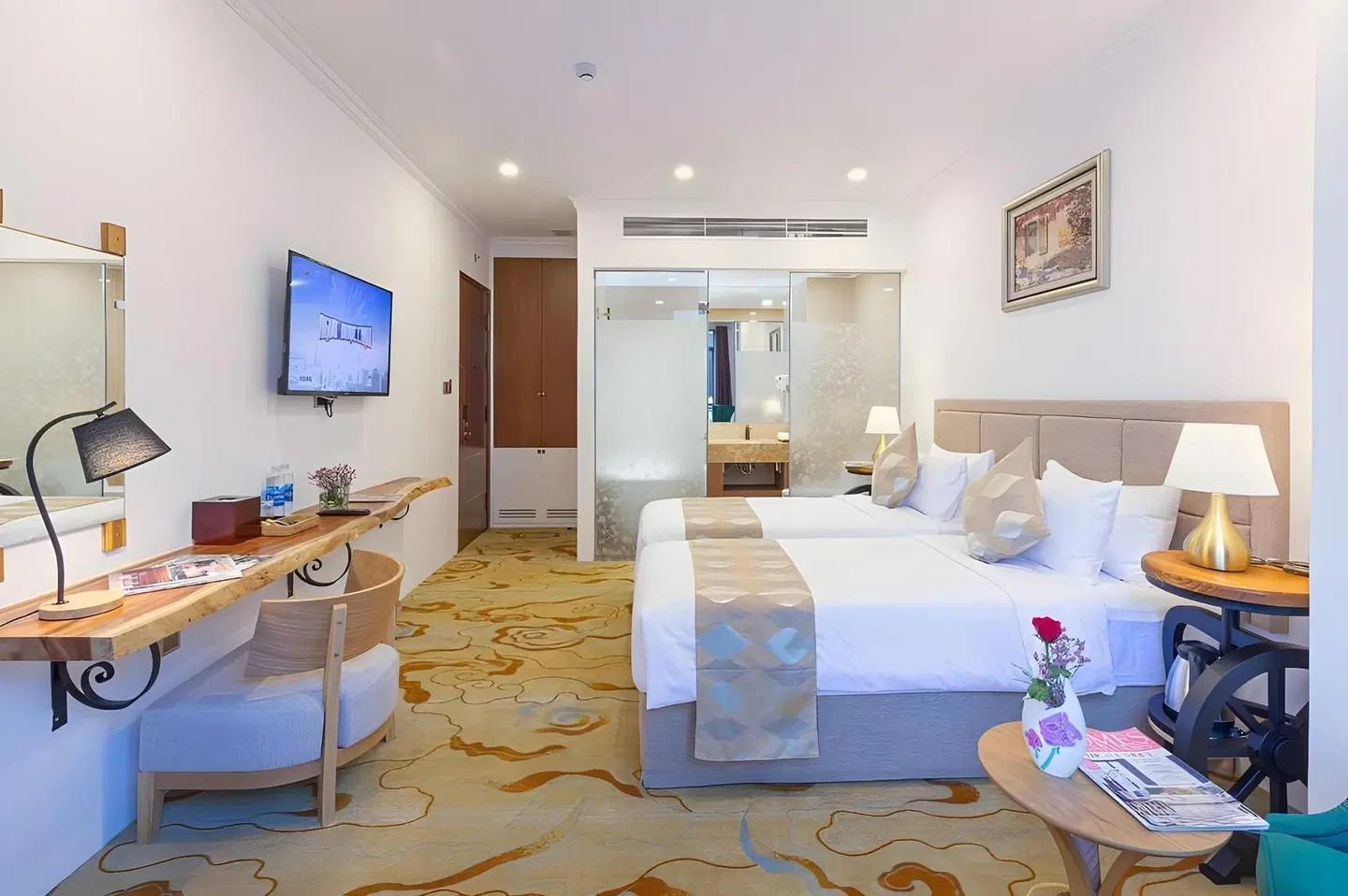 Nesta Hotel Saigon ROOM_EXAMPLE