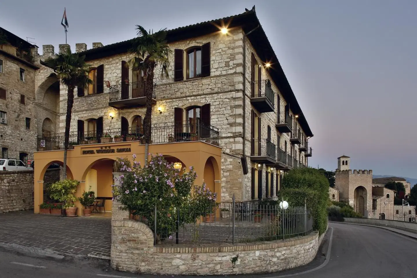 Windsor Savoia EXTERIOR