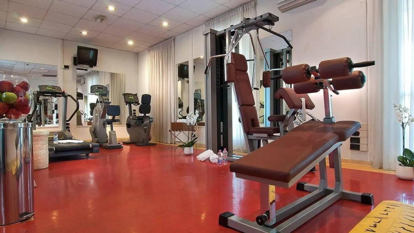 Ariston SPORTS_AND_LEISURE