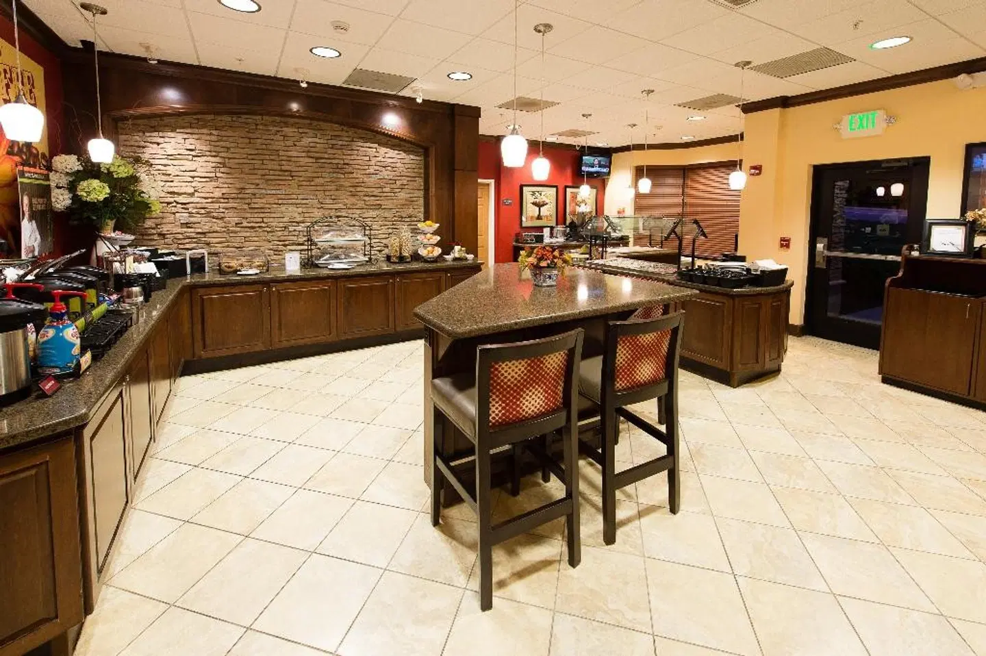Staybridge Suites Charleston - Ashley Phosphate by IHG Bar