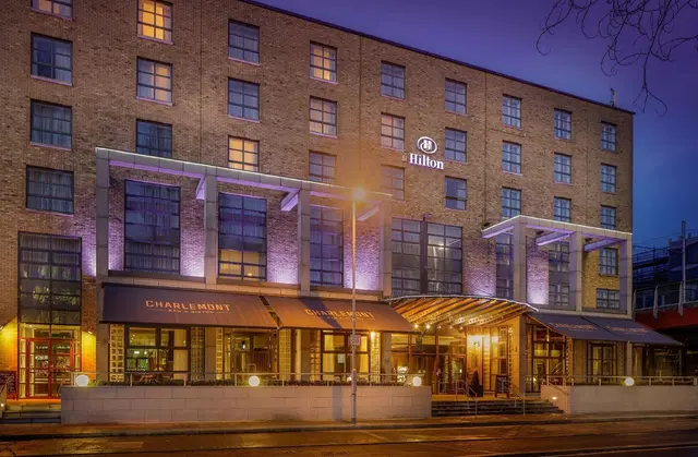 Hilton Dublin EXTERIOR