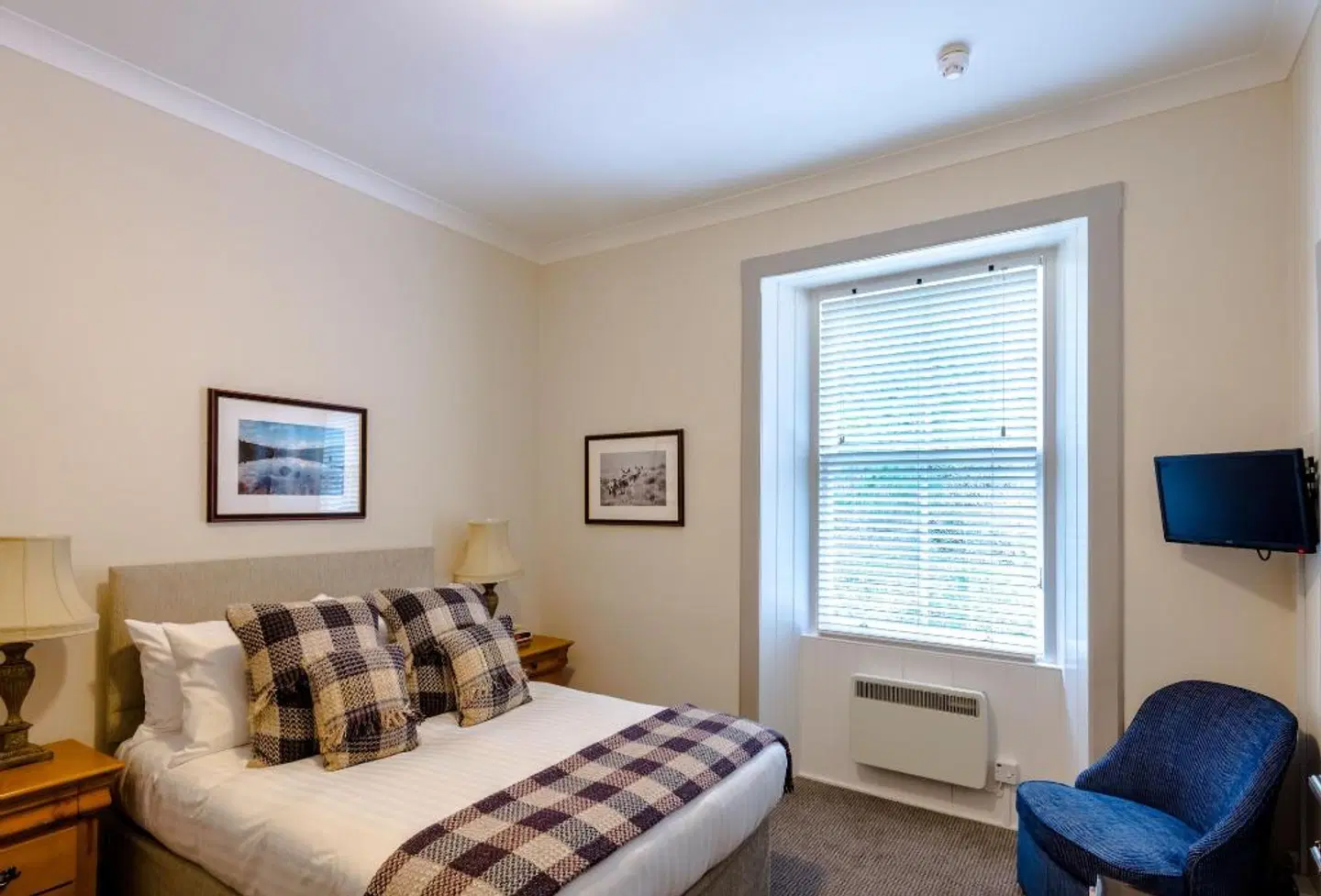 Inch Hotel ROOM_EXAMPLE