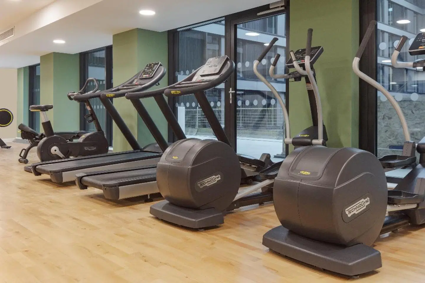 Holiday Inn London - Heathrow Bath Road SPORTS_AND_LEISURE