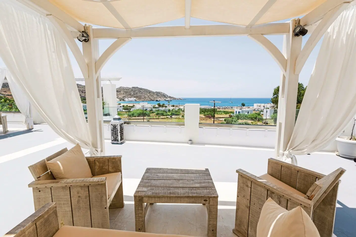Marcos Beach Hotel Terrasse