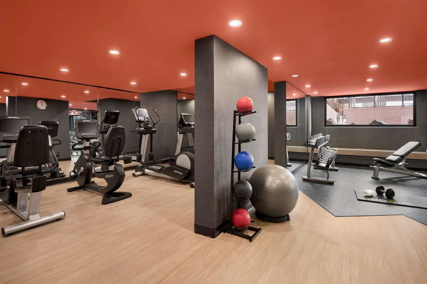 Hilton Vancouver Airport SPORTS_AND_LEISURE