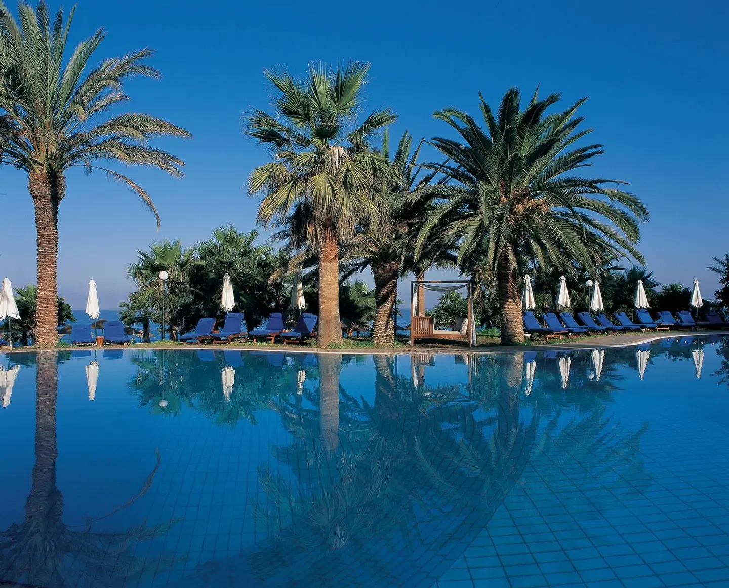 Azia Resort & Spa OUTDOOR_POOL