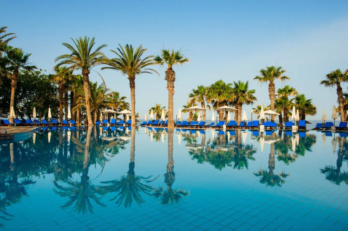 Azia Resort & Spa OUTDOOR_POOL