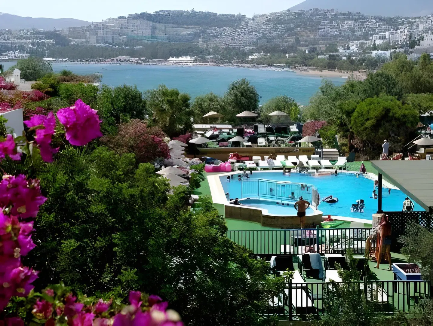 Jasmin Beach Hotel OUTDOOR_POOL