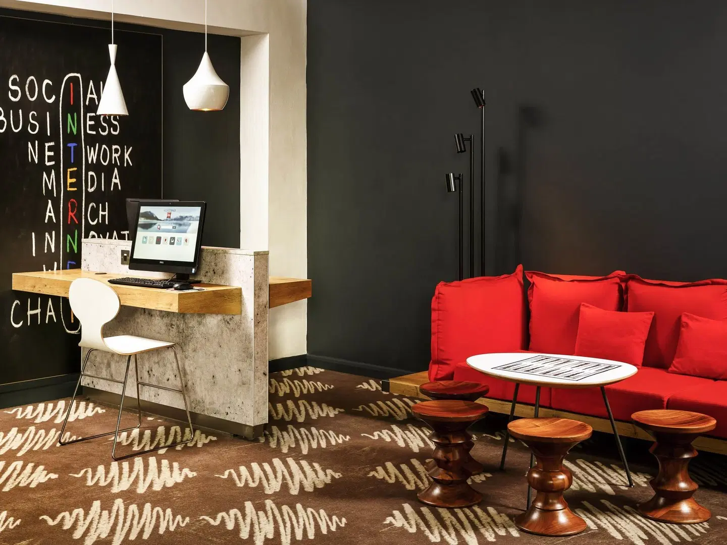 ibis London Stratford LOUNGE_LOBBY
