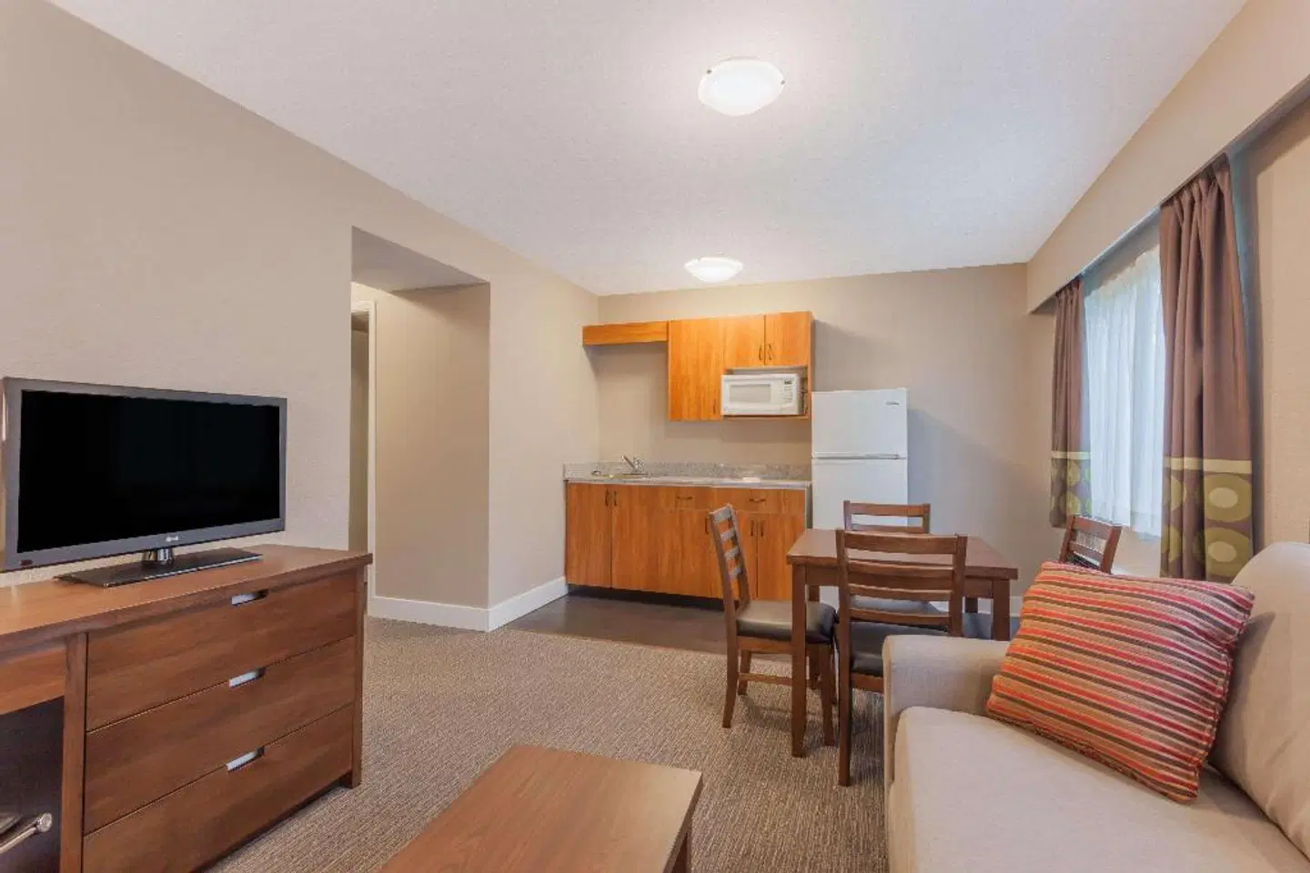 Super 8 by Wyndham Abbotsford BC ROOM_EXAMPLE