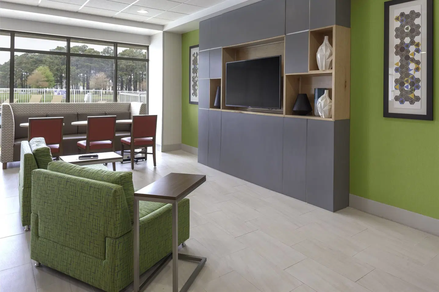 Holiday Inn Express Myrtle Beach-Broadway@The Bch by IHG LOUNGE_LOBBY