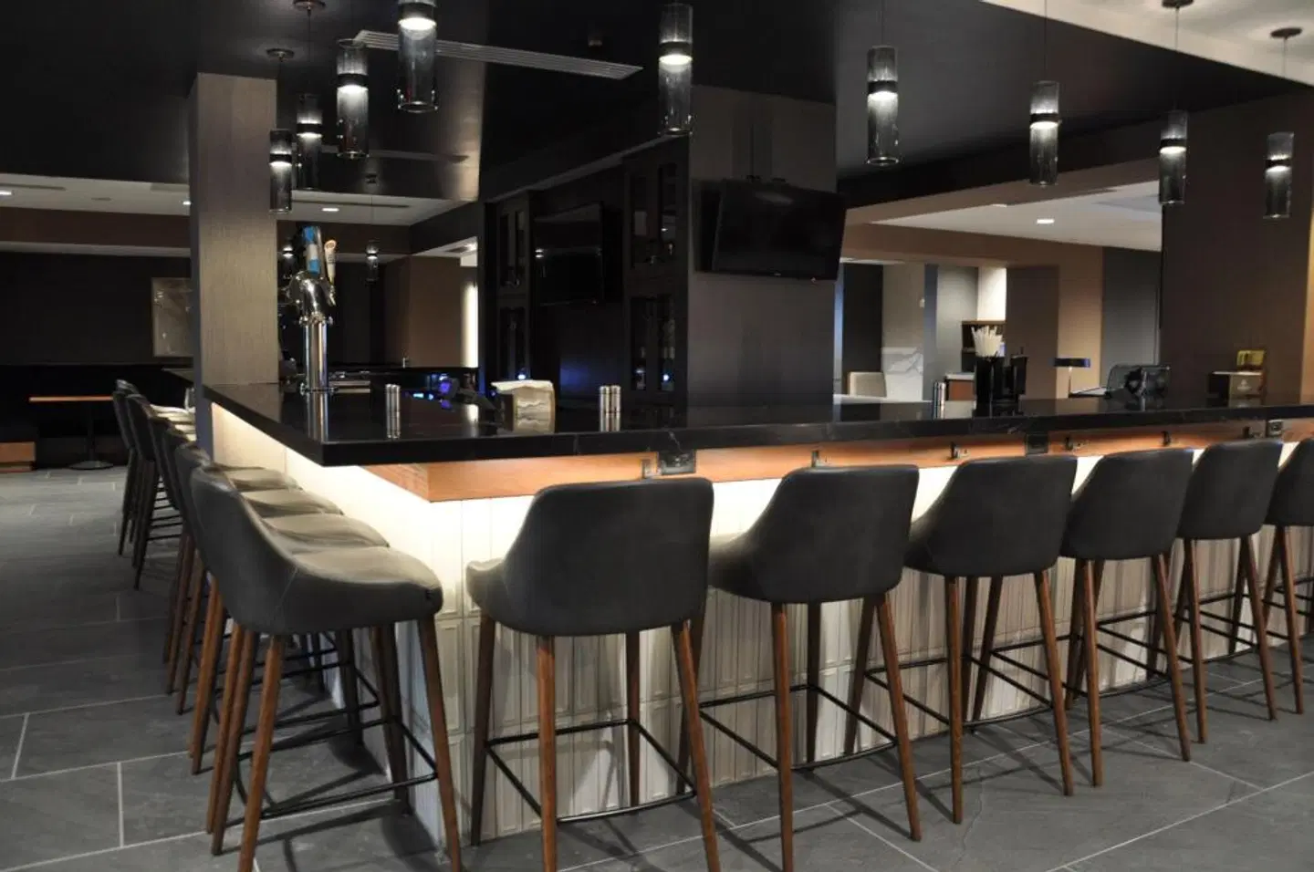 Chicago Marriott Schaumburg Bar