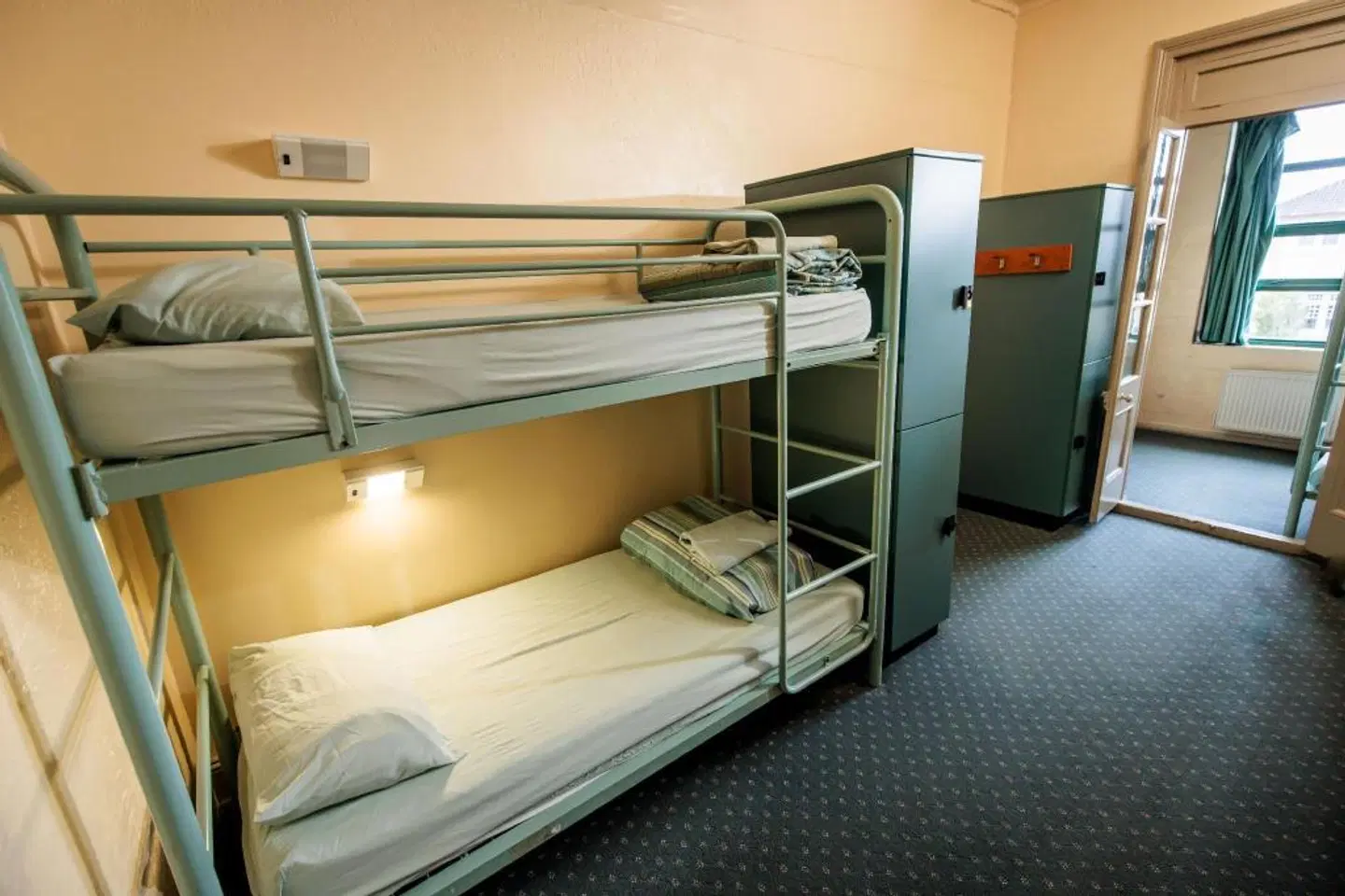 Blue Mountains YHA HEALTH_BEAUTY