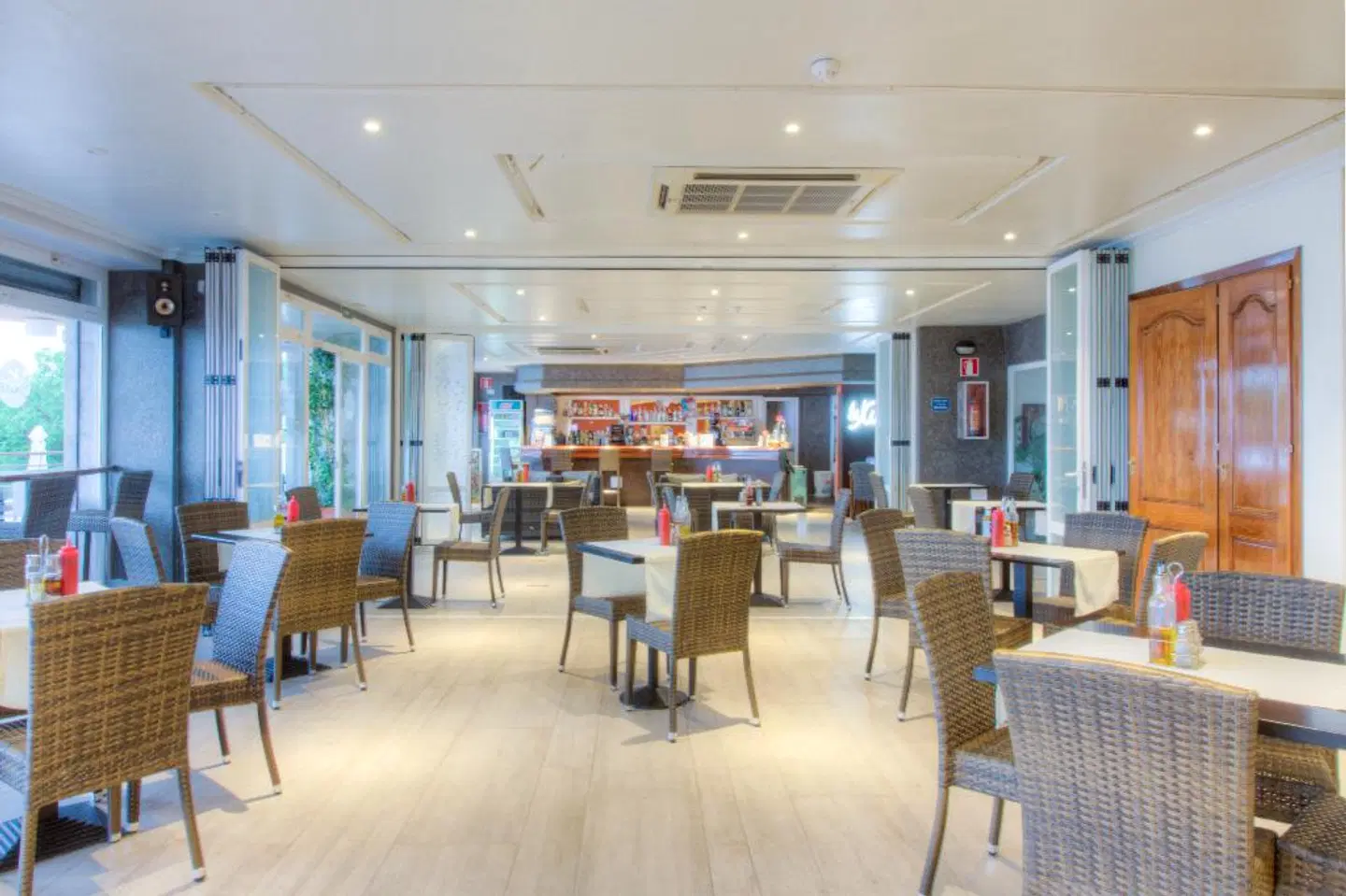 La Kiki Restaurant