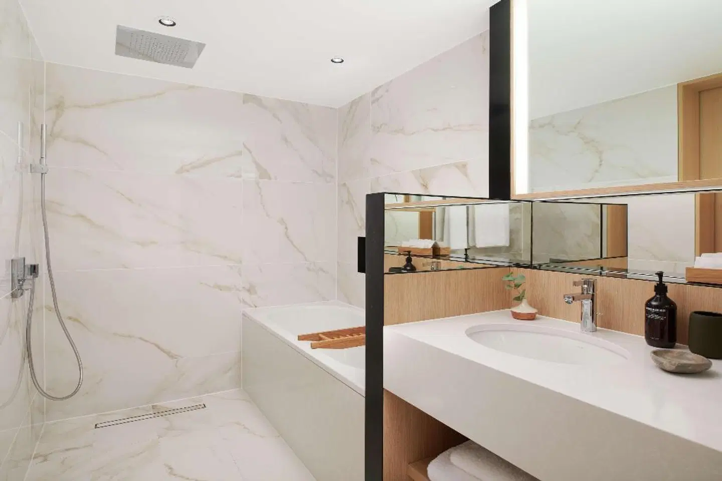 Nobu Hotel London Portman Square Badezimmer