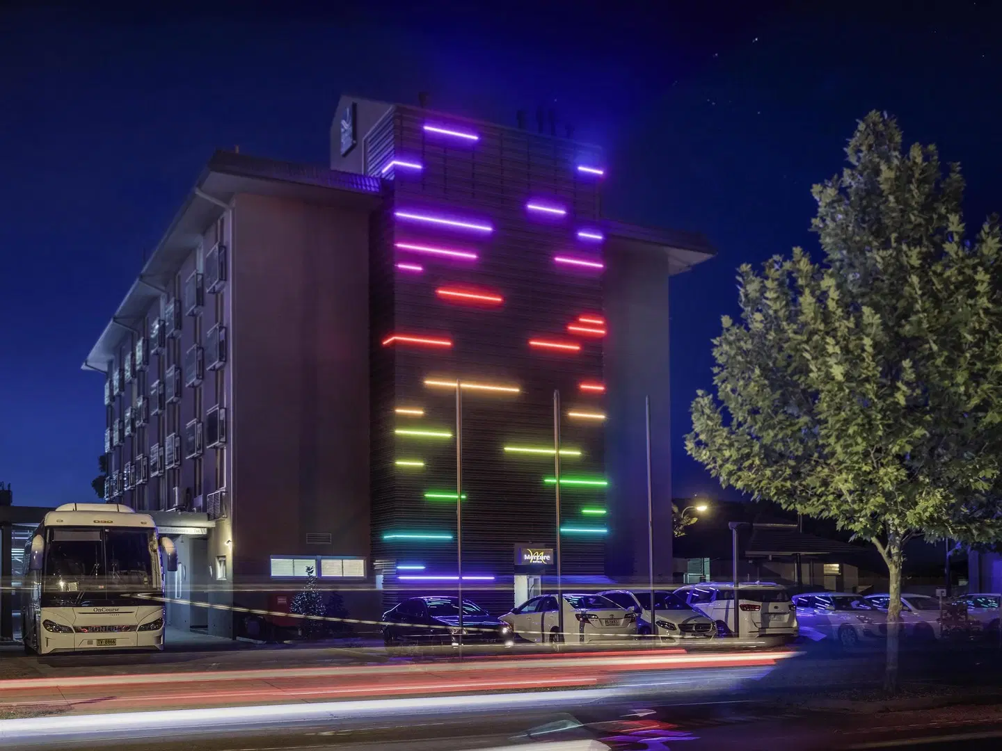 Mercure Albury EXTERIOR