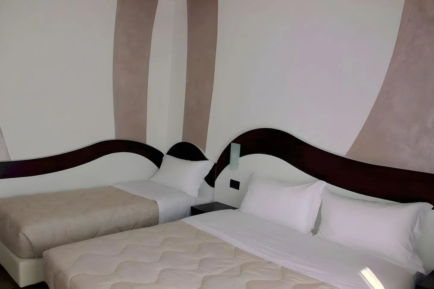 Luxor Florence HEALTH_BEAUTY