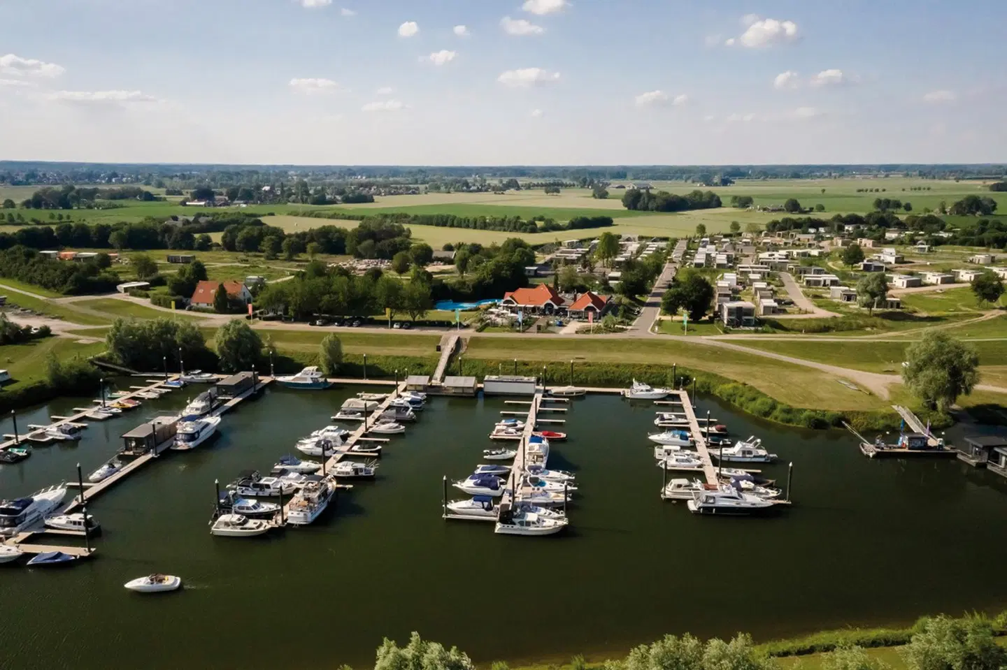 EuroParcs Marina Strandbad EXTERIOR
