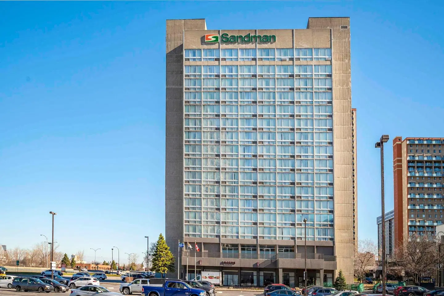 Sandman Hotel Montréal - Longueuil EXTERIOR