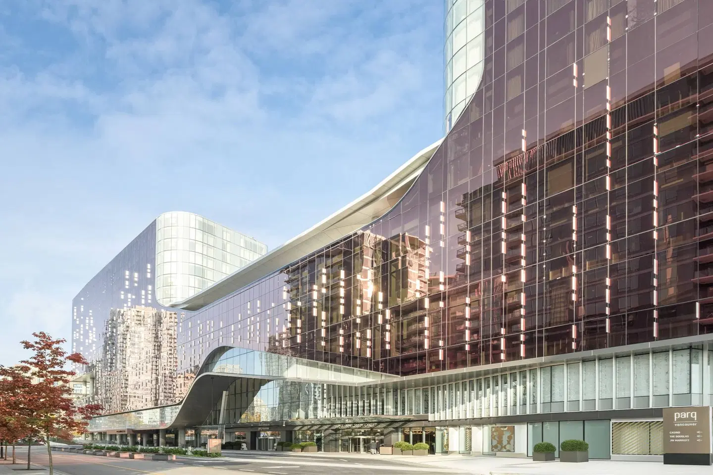 JW Marriott Parq Vancouver EXTERIOR