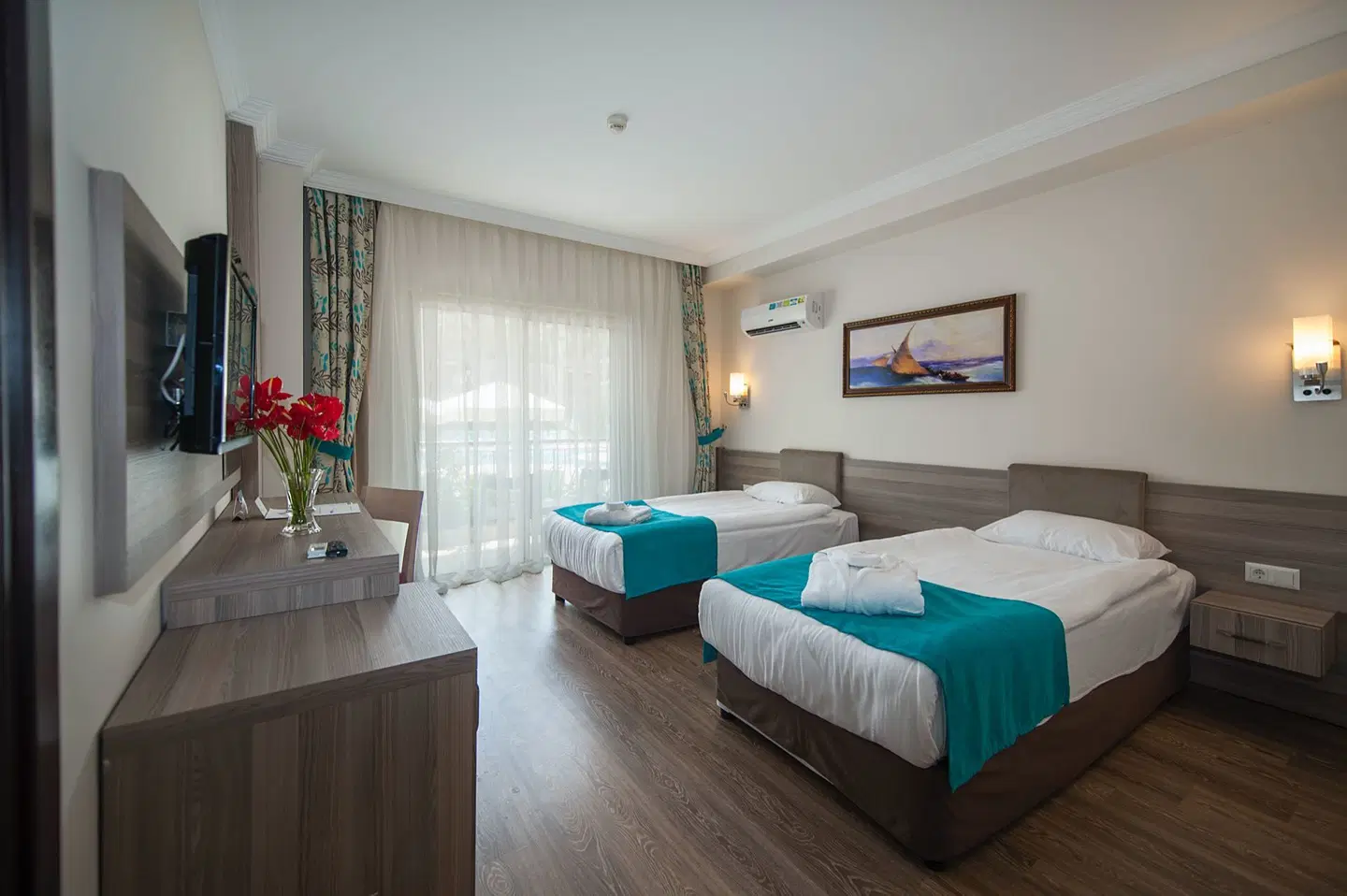 Crystal Aura Aqua Collection ROOM_EXAMPLE