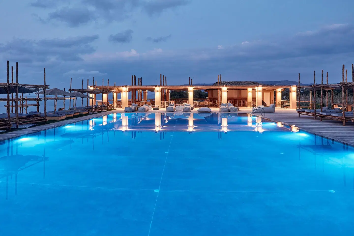 Kimpton La Mer Resort & Spa OUTDOOR_POOL