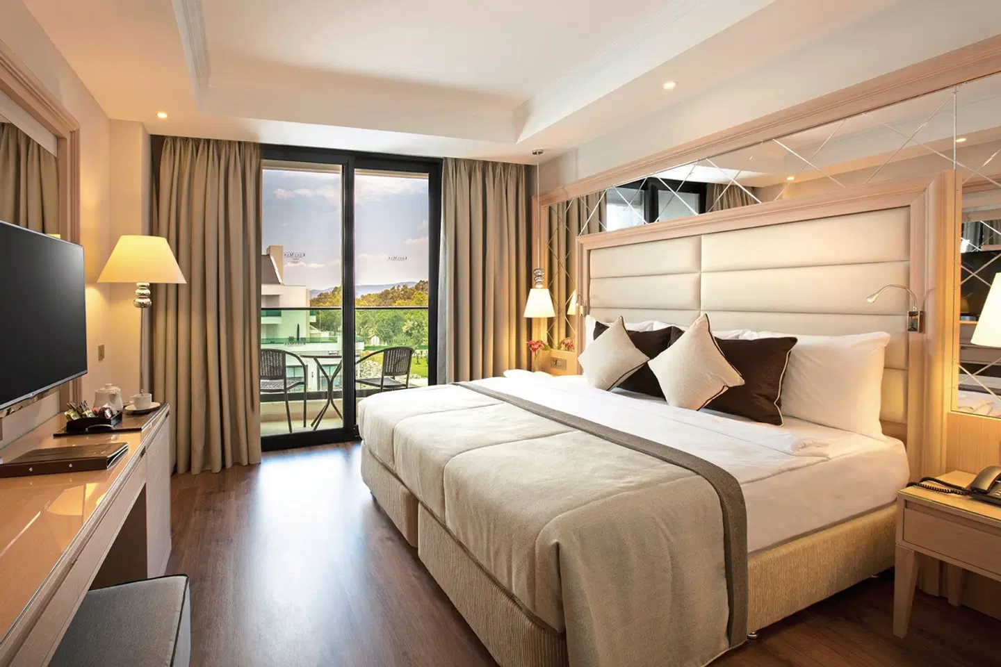 Korumar Ephesus Spa & Beach Resort ROOM_EXAMPLE