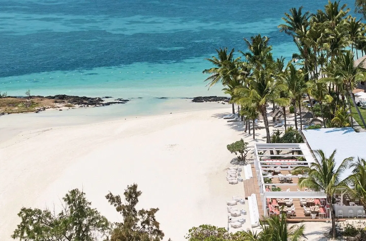 LUX* Belle Mare Strand