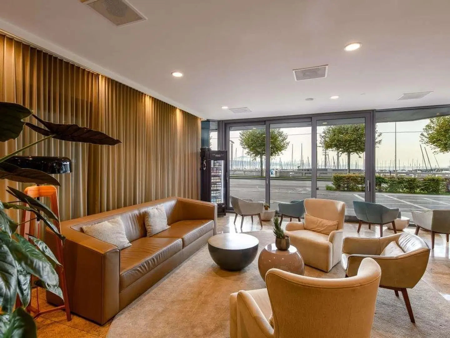 Mövenpick Lausanne LOUNGE_LOBBY