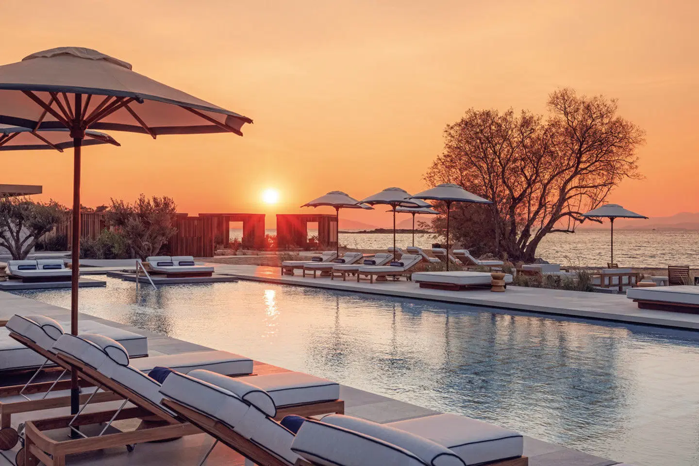 One&Only Aesthesis OUTDOOR_POOL