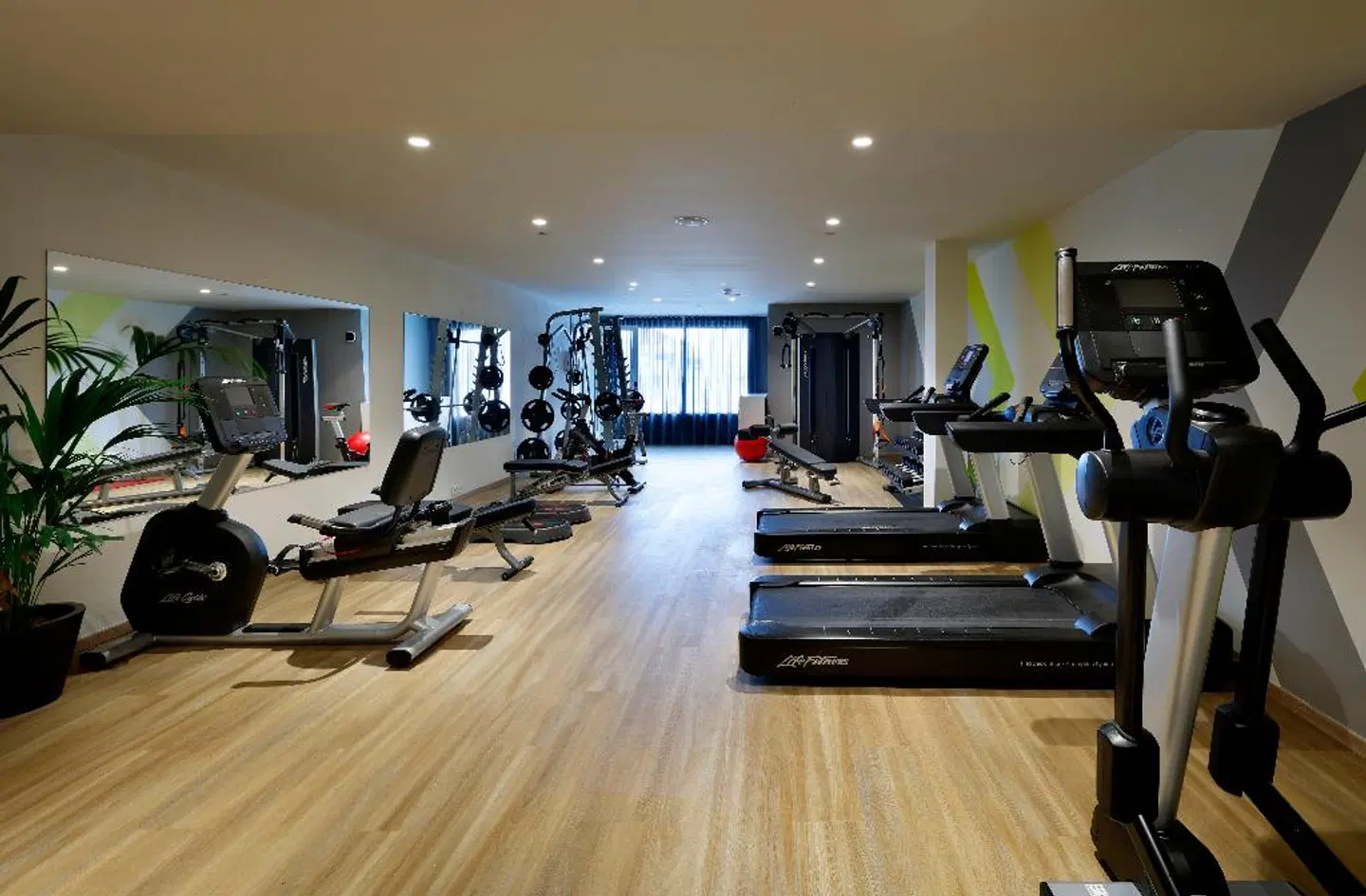 Palladium Menorca SPORTS_AND_LEISURE