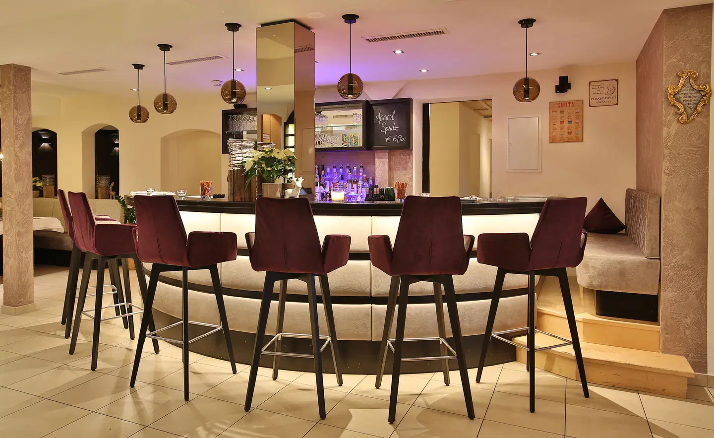 Hotel Castel Bar