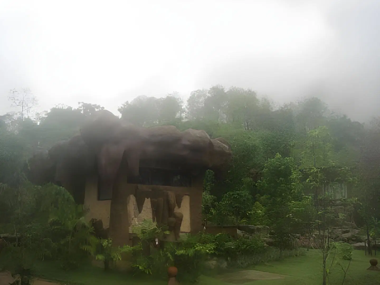 Bura Resort Garten