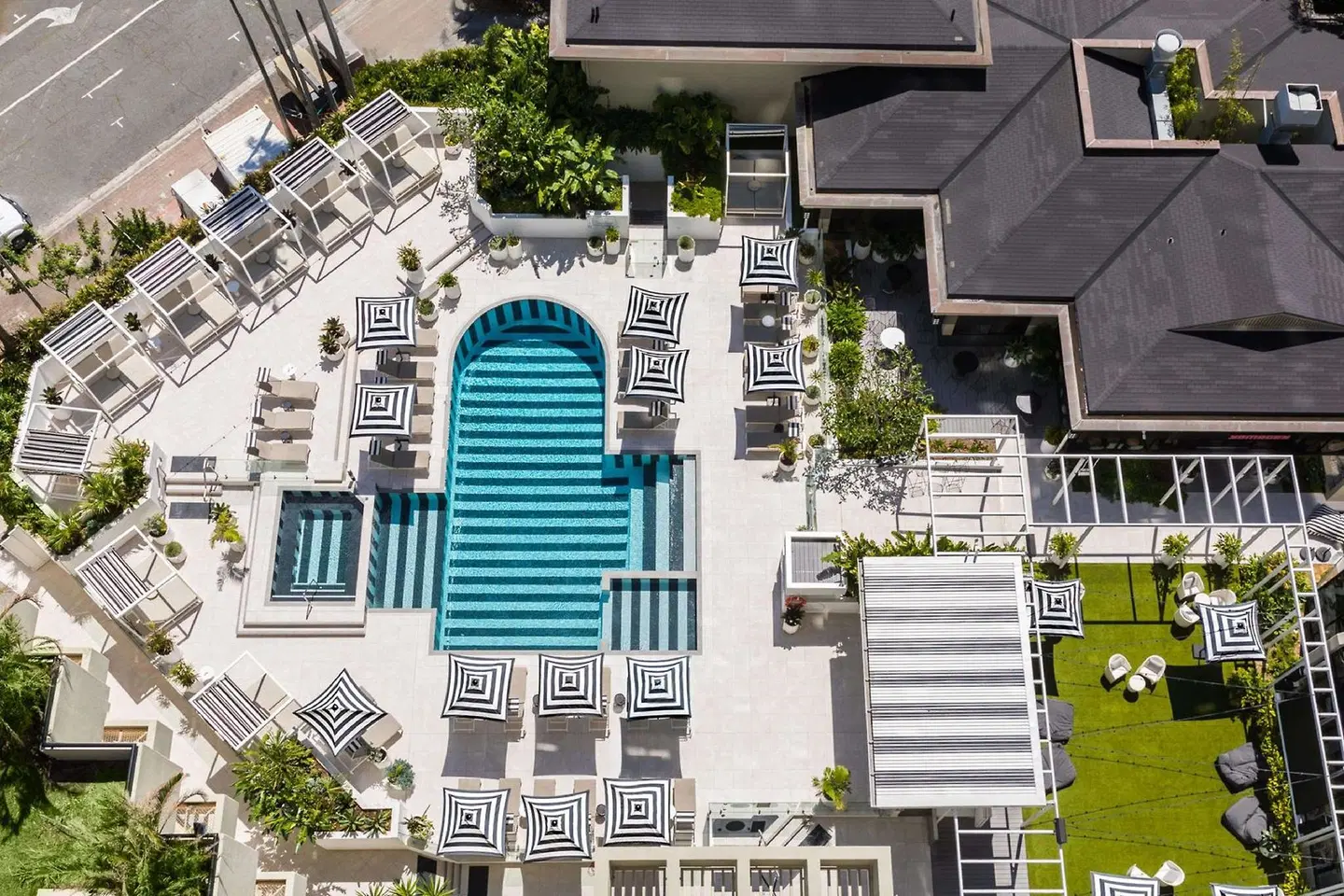 QT Gold Coast EXTERIOR
