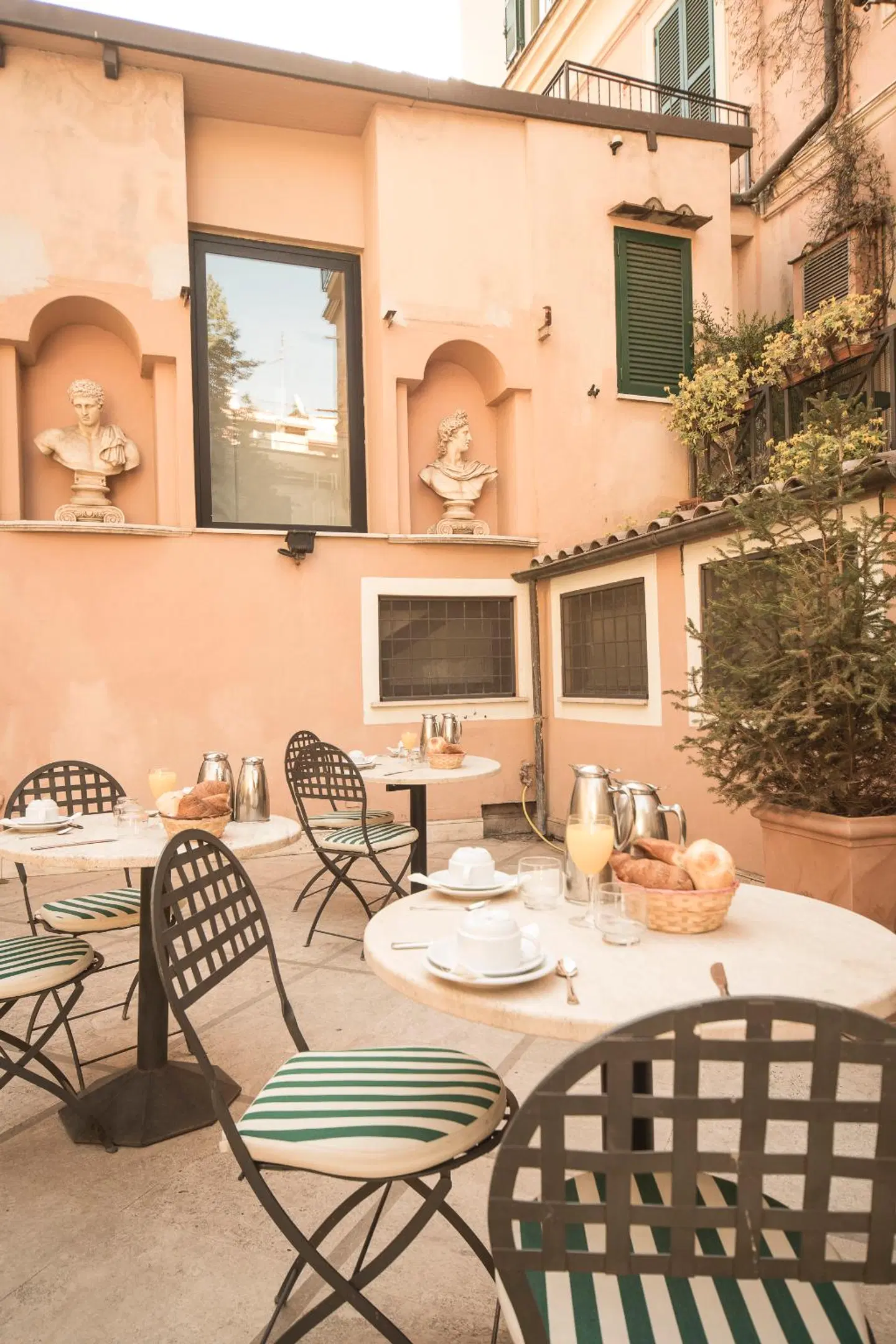 Donatello Restaurant
