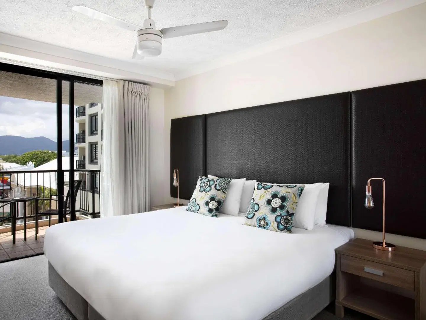 Mantra Esplanade ROOM_EXAMPLE
